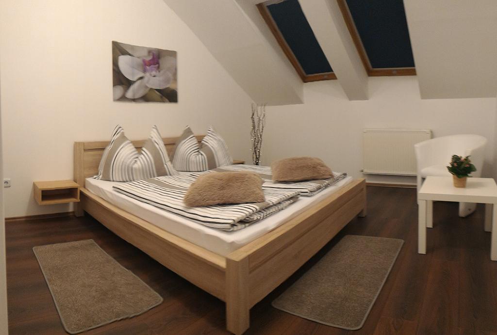 Korzo Apartman Kőszeg Chambre photo